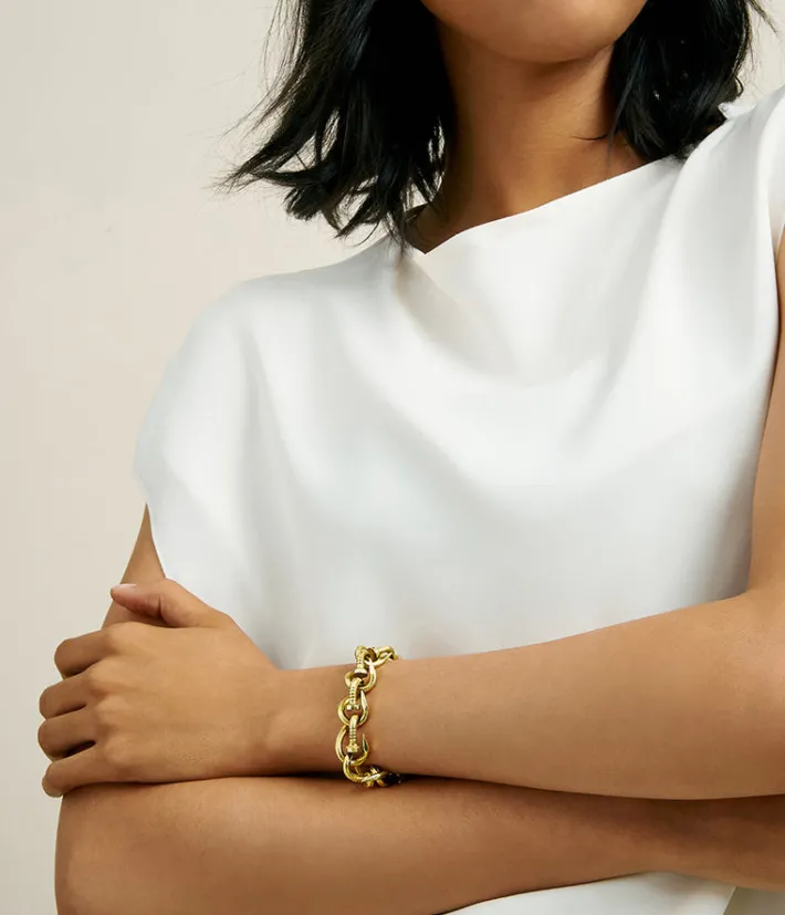 David Webb Bracelets*Bent Nail Link Bracelet, Hammered 18K Gold