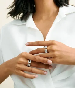 David Webb Rings*Gap Ring, Black Enamel