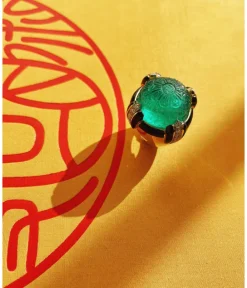 David Webb Rings*Pantheon Ring, Carved Emerald