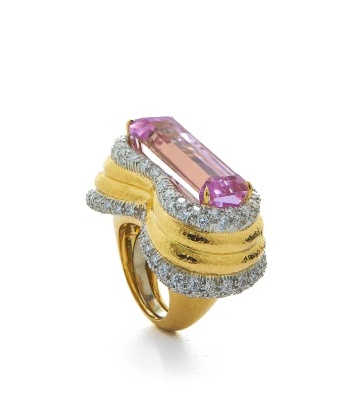 David Webb Rings*Plateau Ring, Kunzite and Diamonds