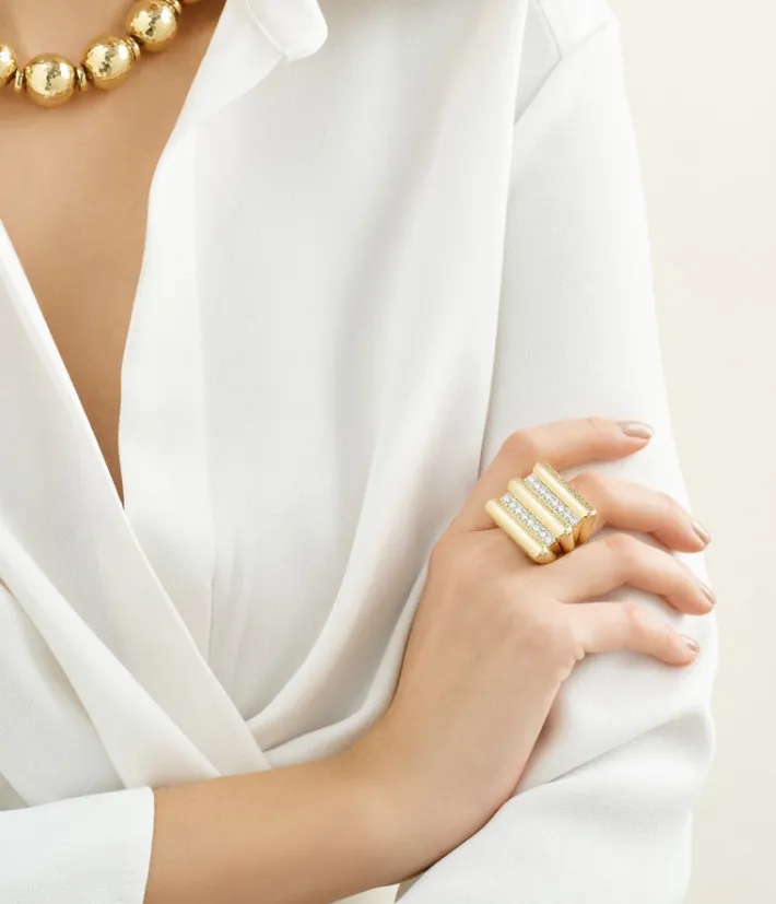 David Webb Rings*Radiator Ring, Hammered 18K Gold